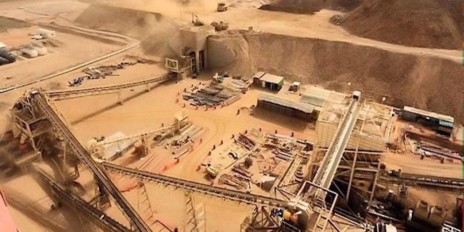 Ferhat Ait Ali en visite à Souk-Ahras : “Le complexe de phosphate sera réalisé dans les délais”
