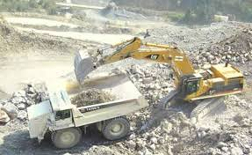 CARRIERE GEANTE DE BOUNOUARA : Les ouvriers luttent pour les libertés