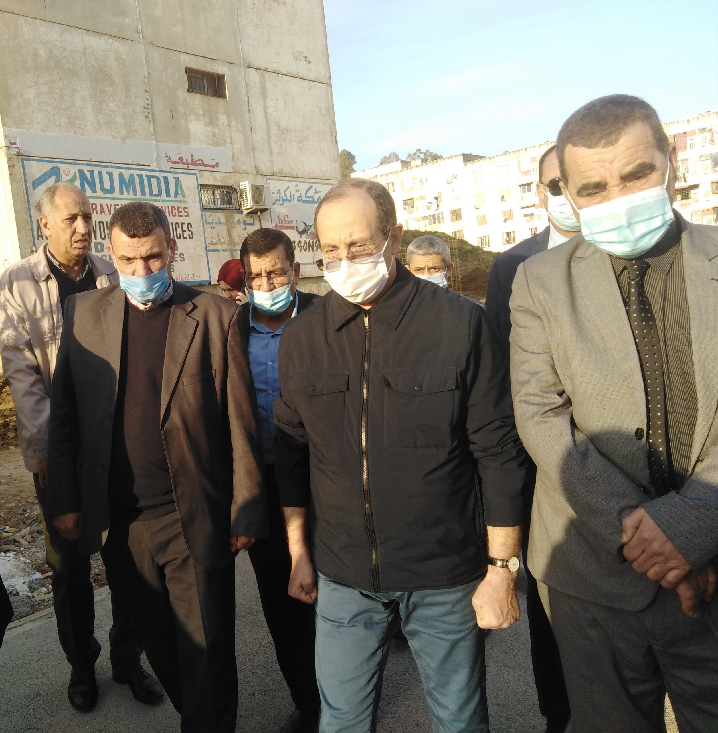 Construction des établissements scolaires : Le wali inspecte des chantiers à Annaba