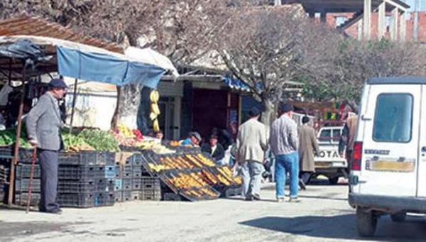 Hai El Abtal : L’informel se réinstalle et les citoyens s’inquiètent