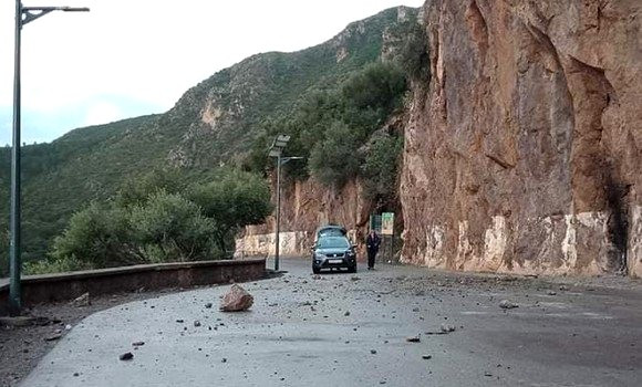Bejaia: Important éboulement rocheux à Cap Carbon