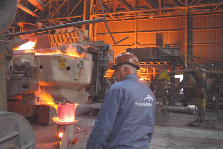 Turbulences au complexe Sider El Hadjar : Qui veut la tête de Réda Belhadj ?