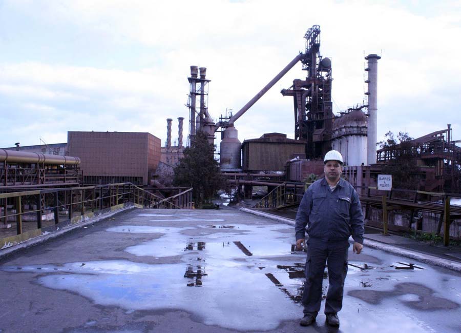 Complexe Sider El Hadjar : Les nouveaux SG du syndicat et le DG à la table des négociations