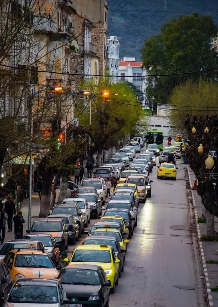 Circulation routière à la veille du Ramadhan : Le calvaire des automobilistes