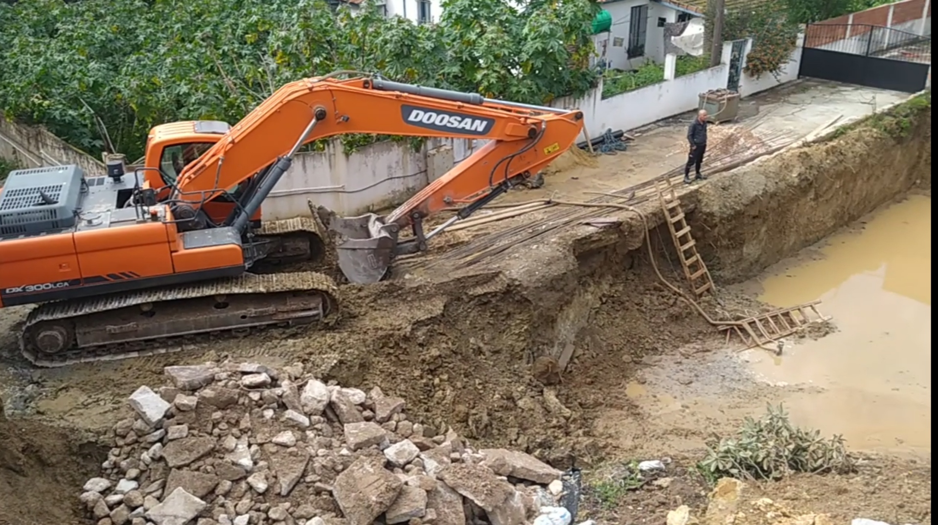 Glissement de terrain à Mont Plaisant et Sidi Aïssa: Les dégâts des « promotions anarchiques »