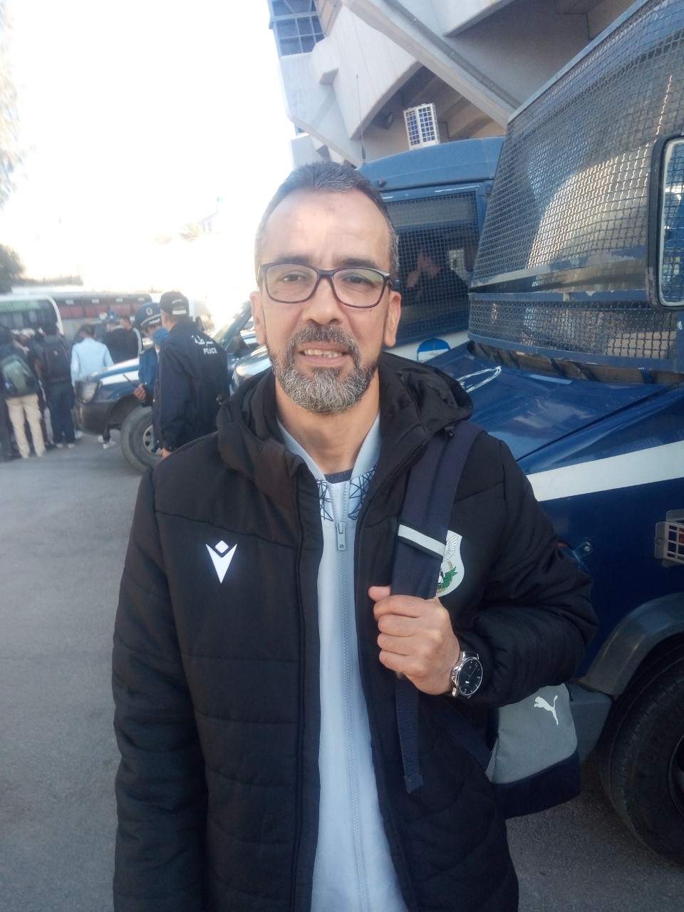 CSC/Le coach adjoint Benkablia jette un pavé dans la mare   :  « Hamdi et moi sommes victimes d’un complot »