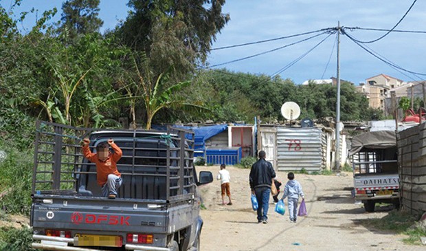 Désenclavement des zones d’ombre : La cité Essarouel raccordée au réseau d’eau