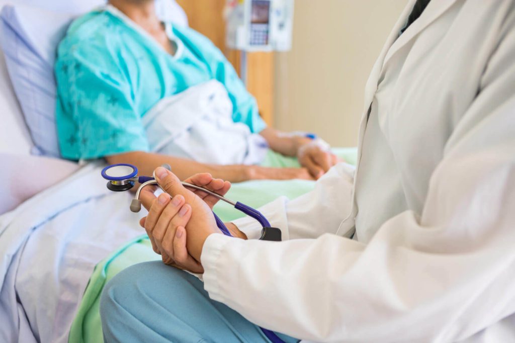Médecins privés à Tébessa :  La dignité des patients bafouée
