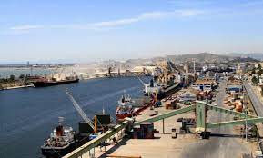 Port d’Annaba : Grave pollution sur le quai phosphatier