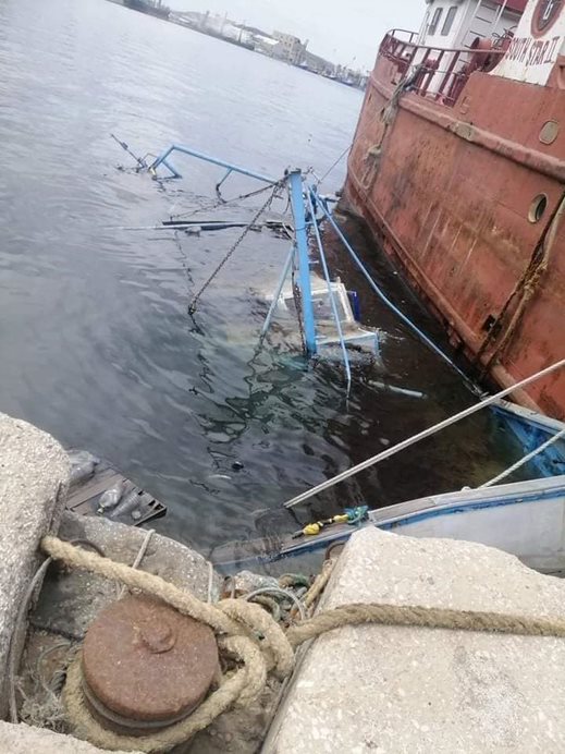 Port de pêche d’Annaba : Un sardinier abandonné a coulé à quai