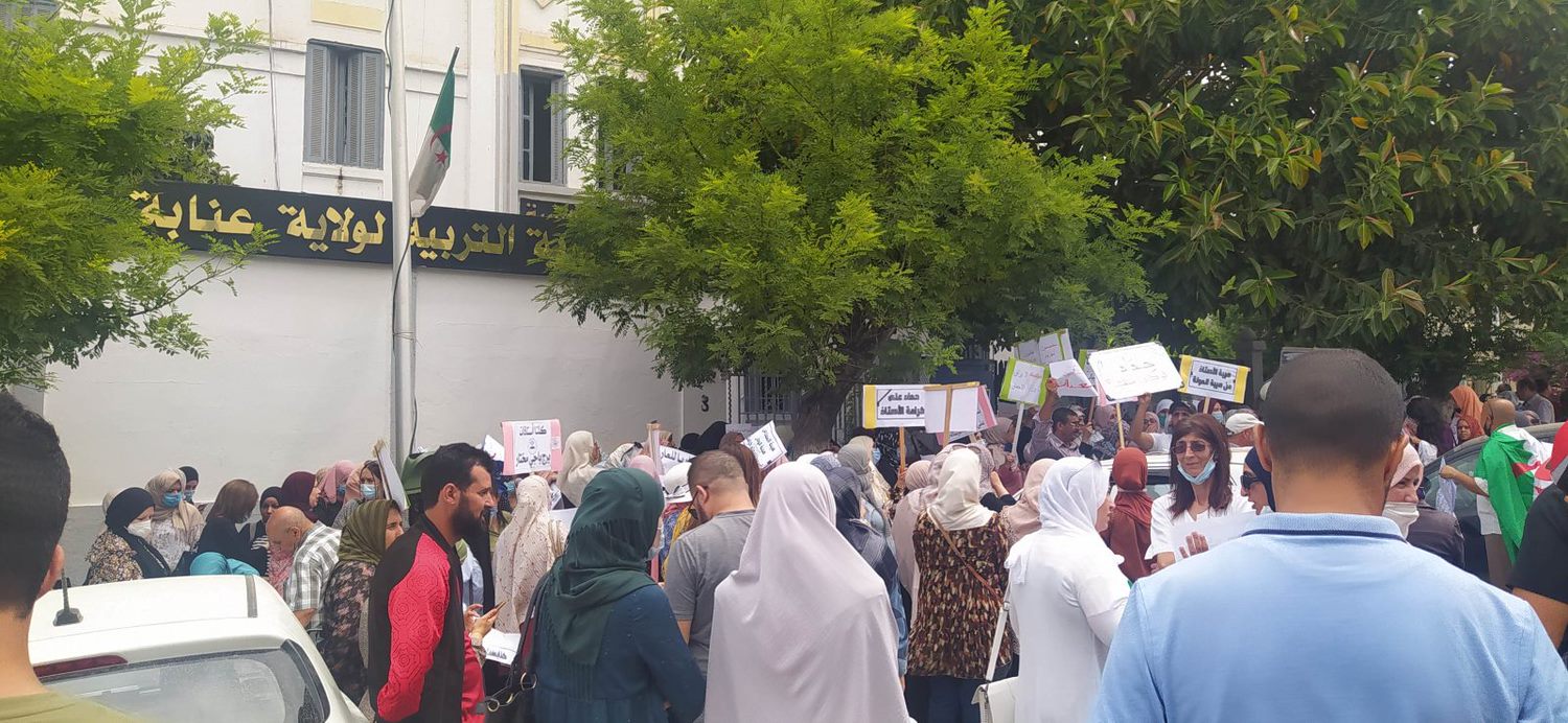 Solidaires de leurs collègues agressées à BBM : Sit-in des enseignants à Annaba