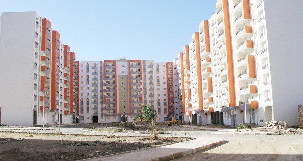 LOGEMENT A OUM EL BOUAGHI : Relance des projets en retard