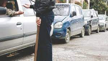 Parkings sauvages à Annaba : Jusqu’à quand va-t-on ignorer ce problème ?