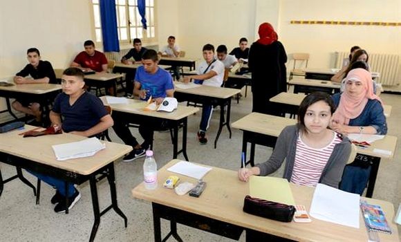 EXAMEN DU BEM : Un taux de réussite de  74 % à Annaba
