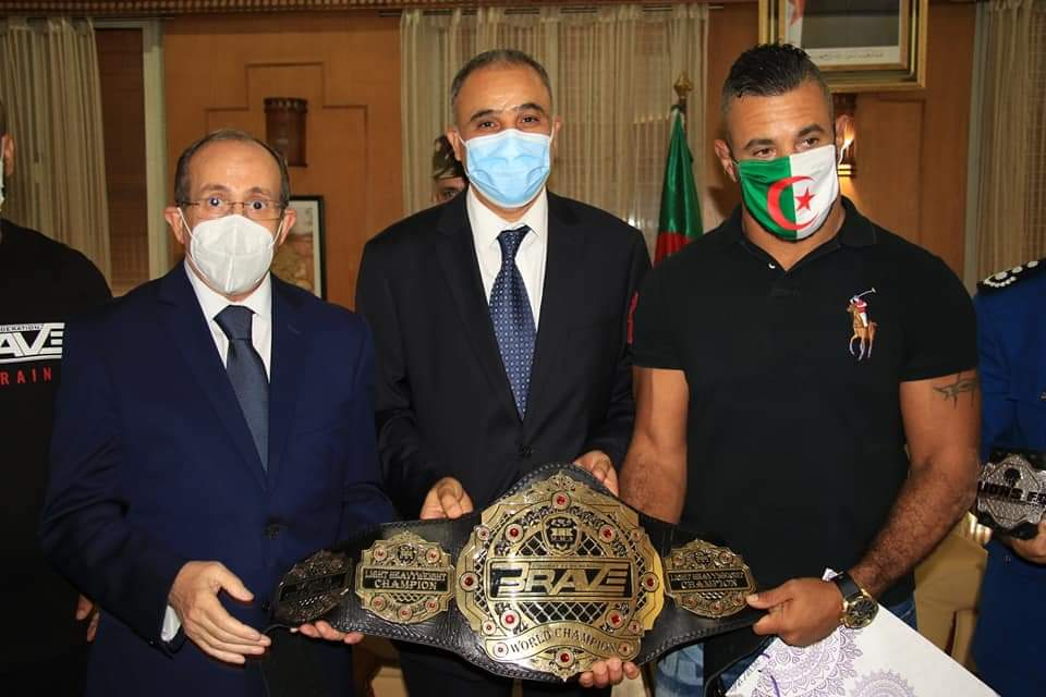 Un harrag devient champion de MMA en Europe : Mohamed Saïd honoré à Annaba