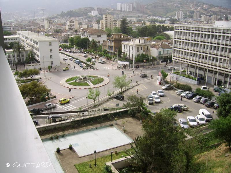 Brèves d’Annaba : Toilettage, bricolage et rafistolage conjoncturels