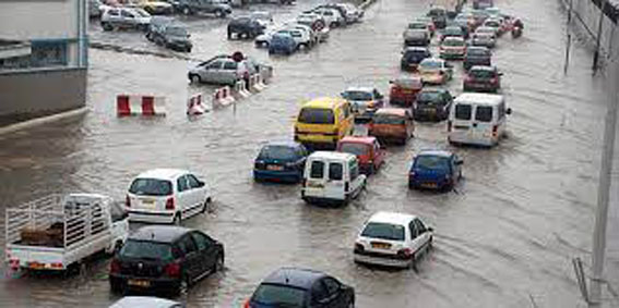 Ain Beida : Des pluies diluviennes se sont abattues hier sur la ville