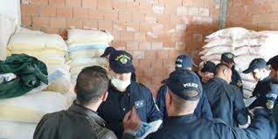Spéculation à Souk-Ahras : Saisie de 1.510 kg de semoule et 1.086 L d’huile de table