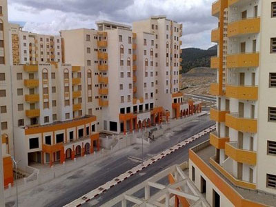 AIN BEIDA : Affichage de la liste des 1.523 logements LSL