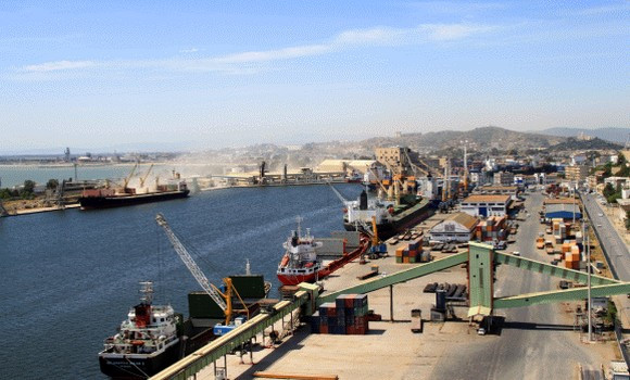 Port d’Annaba : 60.000 tonnes de phosphate exportées