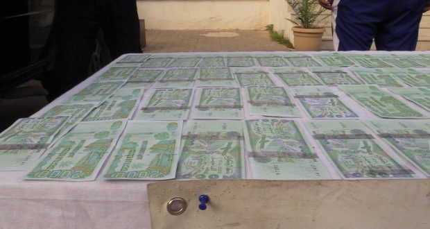 BATNA : Trois faussaires arrêtés avec 70 millions de cts en faux billets