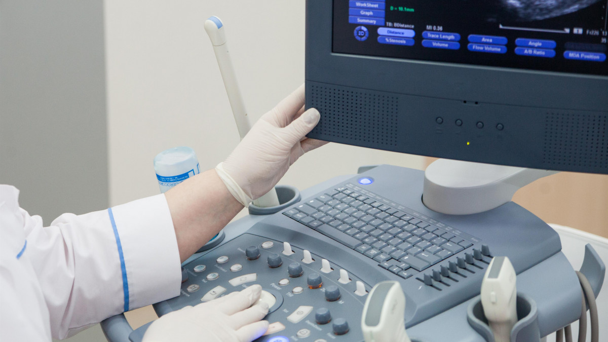 Don de généreux mécènes de Meskiana : L’écho Doppler réceptionné à l’hôpital