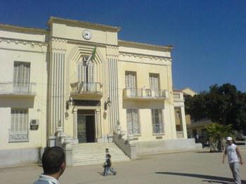 AZZABA : Le journaliste d’El-Hayat TV poursuivi en justice