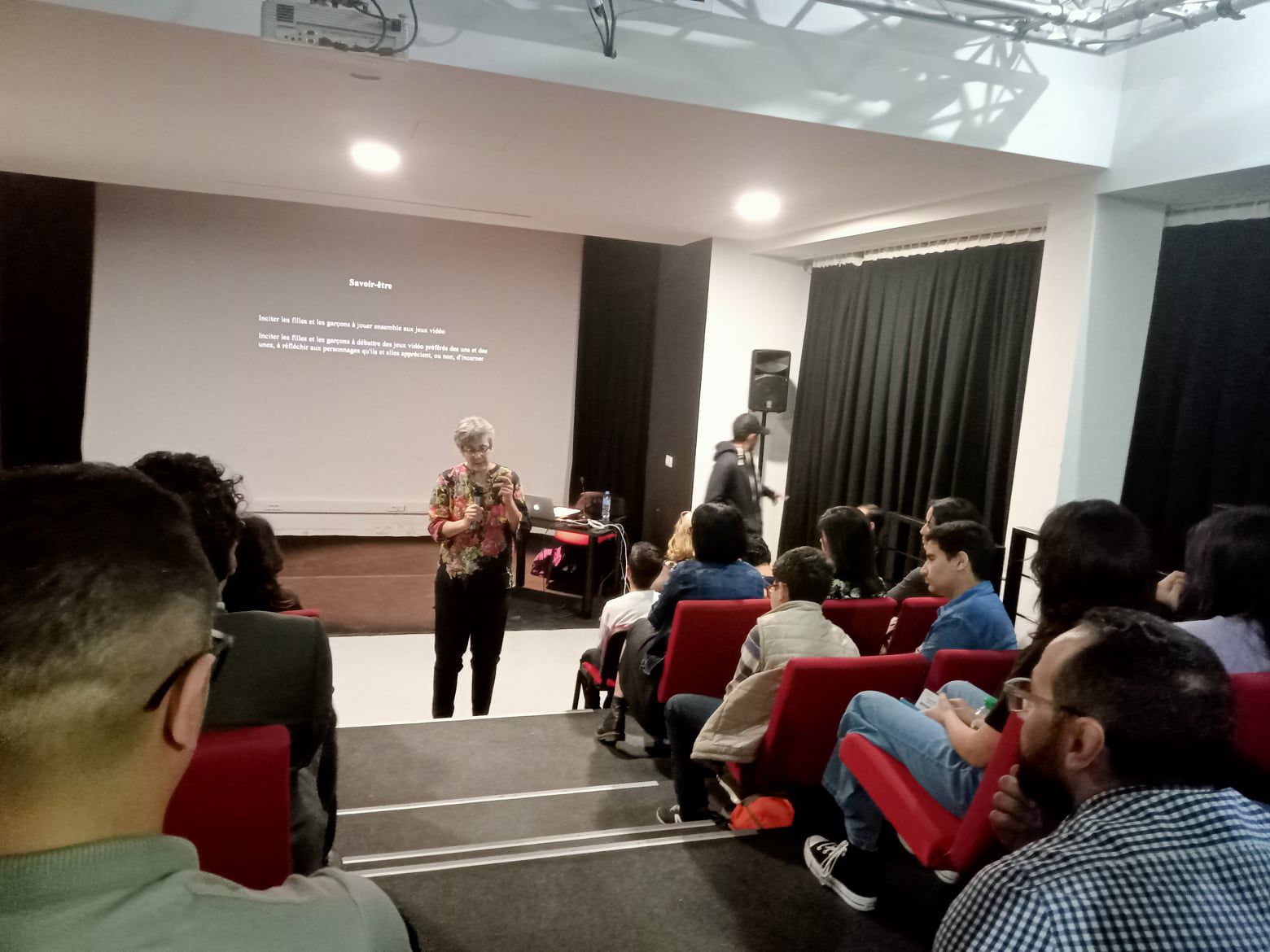 Institut Français Annaba : Conférence sur le « Féminisme et jeux vidéo »