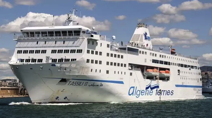 Le Tassili 2 percute le quai à Skikda jeudi : La traversée vers Marseille assurée aujourd’hui