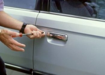 Vol d’un véhicule à Batna : 5 personnes arrêtées et le véhicule récupéré