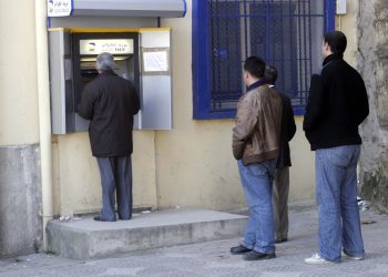 Préparatifs de l’Aïd El Fitr : Les DAB et les agences postales pris d’assaut