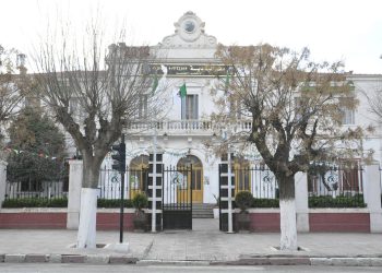 APC DE BATNA : Une réconciliation entre le maire et les élus