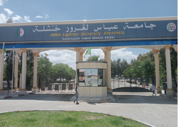 Presse locale de Khenchela : Colloque à l’université Abbès Laghrour