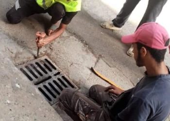Curage des avaloirs à l’UV18 Ali Mendjeli : La bonne initiative de la coordination des quartiers