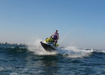 Graves dépassements à travers les plages : Les jet-skis, réelle menace pour les baigneurs