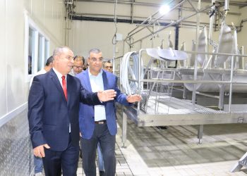 Le wali inspecte le secteur industriel local : La laiterie El Maida, point-phare de la sortie