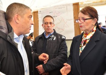 Visite de la wali à Ras El Ma (Skikda) : Inspection des projets récemment relancés