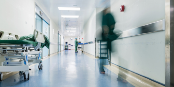 Faute médicale mortelle : Suspension provisoire de l’infirmière à l’hôpital Ibn Sina