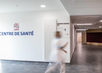 Pratiques de soins illégales : Appel à des enquêtes sur les centres non agréés