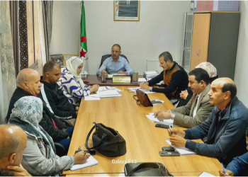 Réunion consultative pour améliorer les services scolaires : Focus sur l’alimentation et le transport