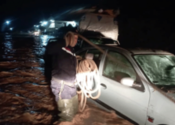 Tadjenanet : 8 personnes sauvées des crues