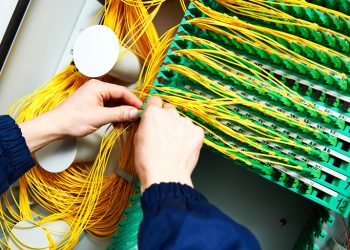 Déploiement de la fibre optique : Début des travaux à El Eulma, Chorfa et Aïn Berda 