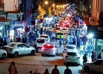 À quelques jours de l’Aïd el Fitr  : Impressionnante marée humaine sur le centre-ville d’Annaba