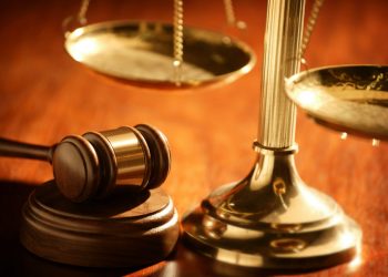 Accès aux fonctions de notaires et huissiers de justice : ‘’Pas de concours prévu !’’