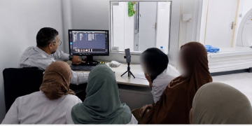 Hôpital de Meskiana  : Formation pour l’utilisation du scanner 